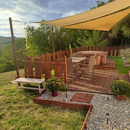Remete Vendeghaz Apartamento Szekszárd